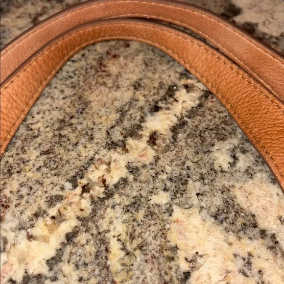 Lucky Brand Patti leather hobo tote in Topanga Tan. - Picture 15 of 16